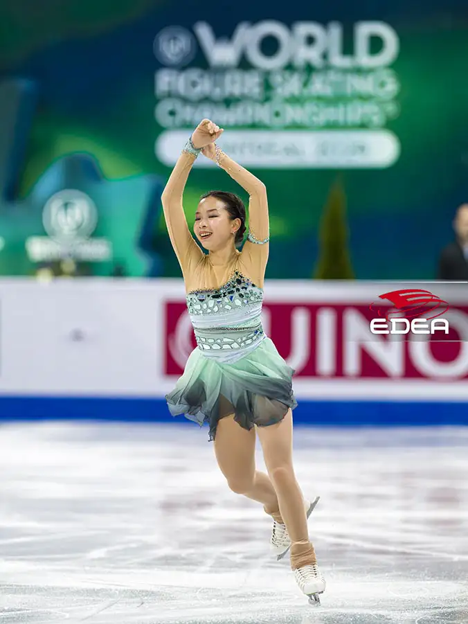 Ice Gallery Skates U.S.